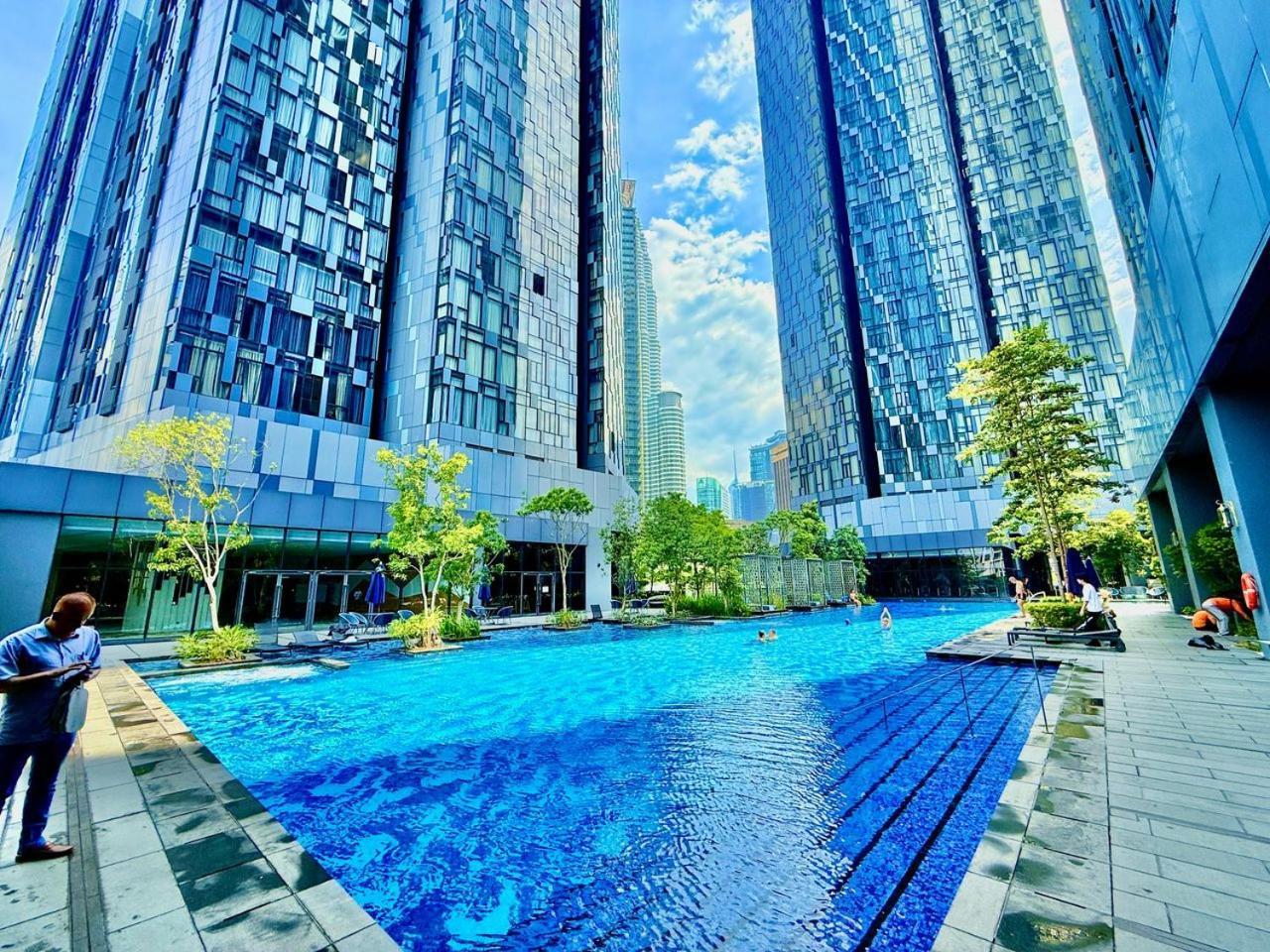 Star Residence Klcc By Sky Pool Куала-Лумпур Екстер'єр фото